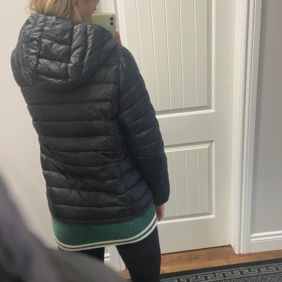 Aritzia PUFFER JACKET - Picture 2 of 4